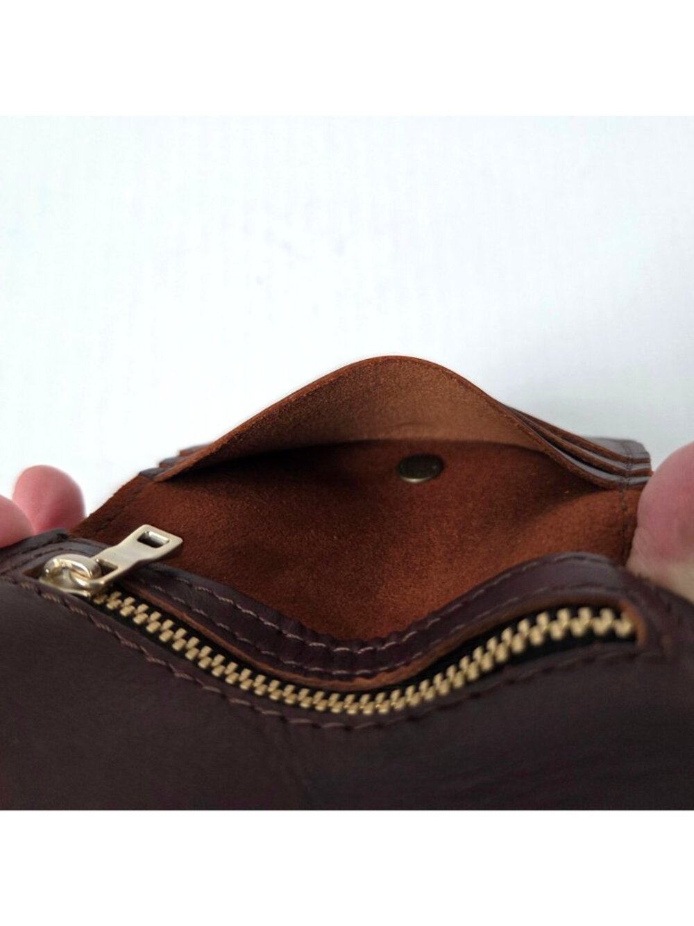 Portland Leather Goods Womens Smooth Brown Leather Mini Bifold Wallet - Picture 9 of 16